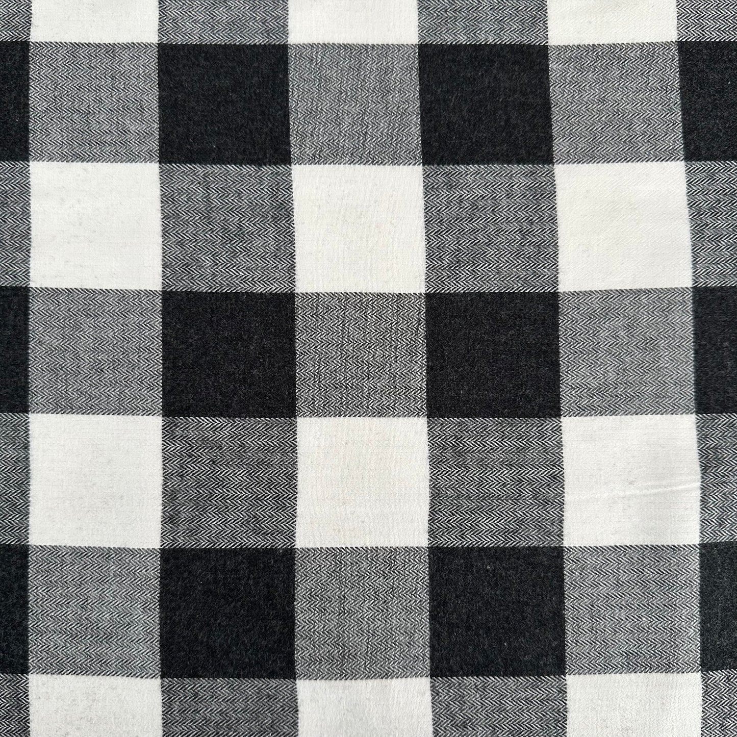 Brushed Check Florian Black & Off-white | Cotton