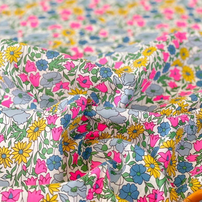 Poppy & Daisy Neon | Tana Lawn